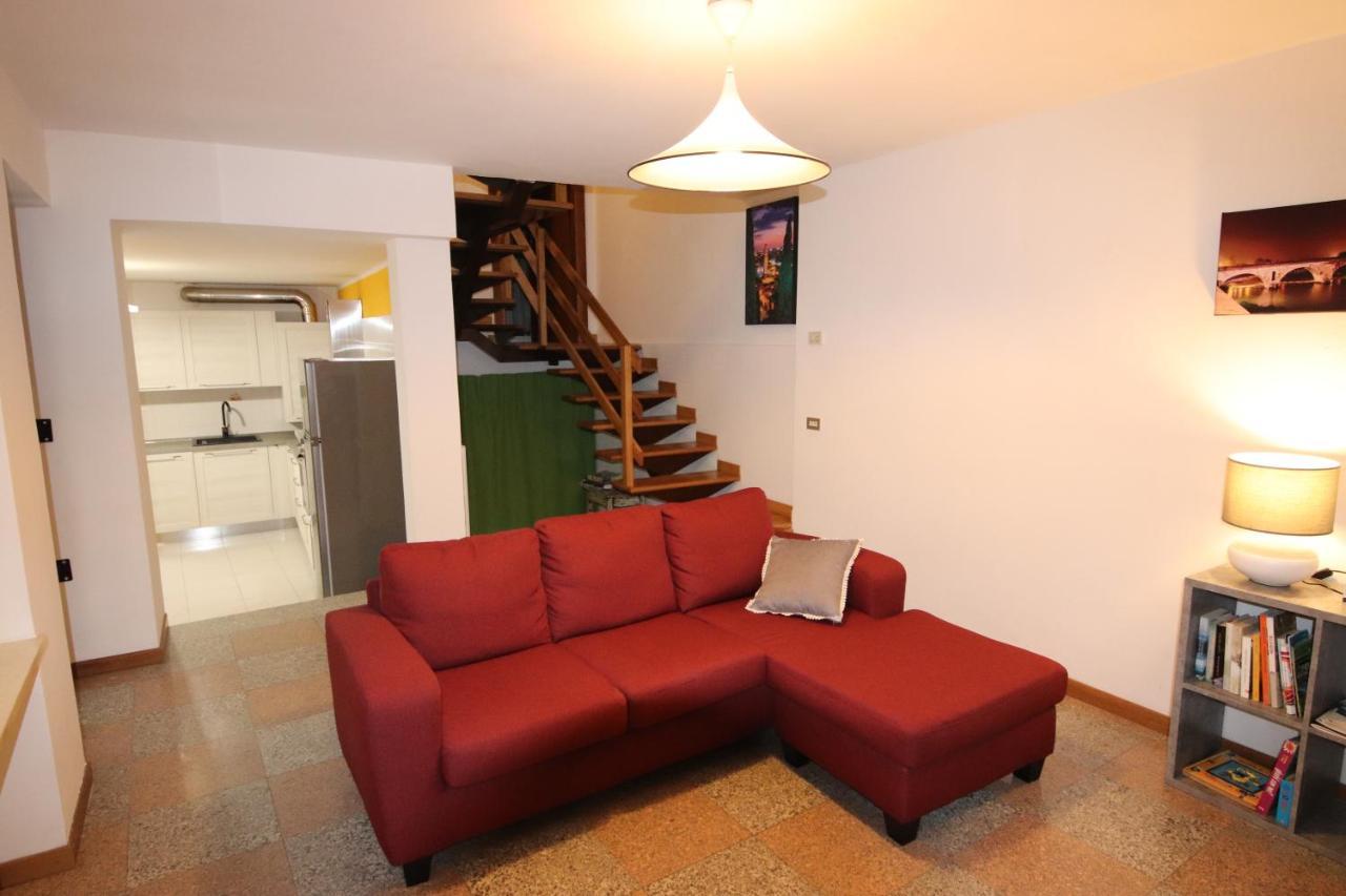 Casa Vacanze Al Borgo Каприно Веронезе Екстериор снимка